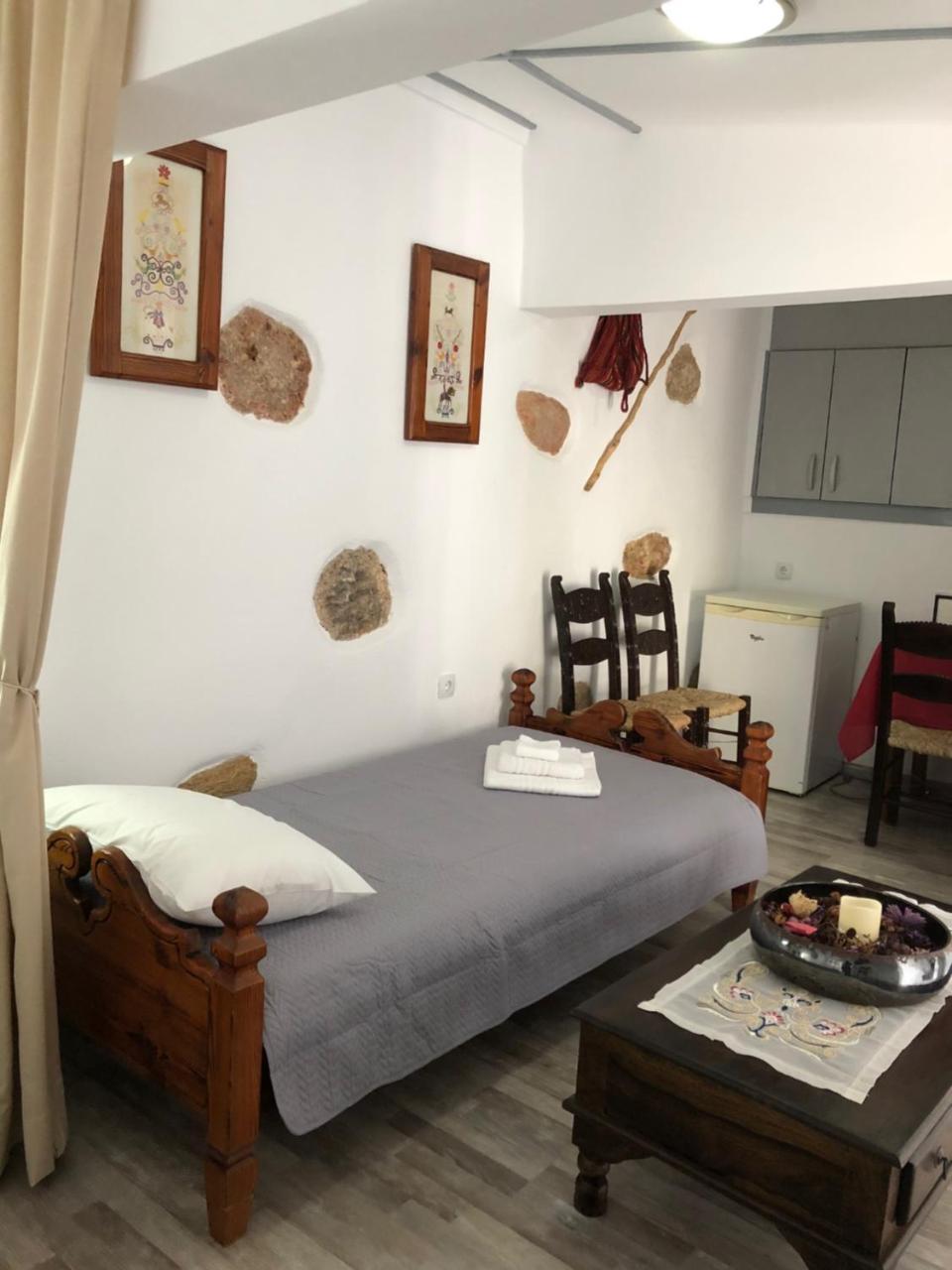 Little Cottage เอเธนส์ ภายนอก รูปภาพ